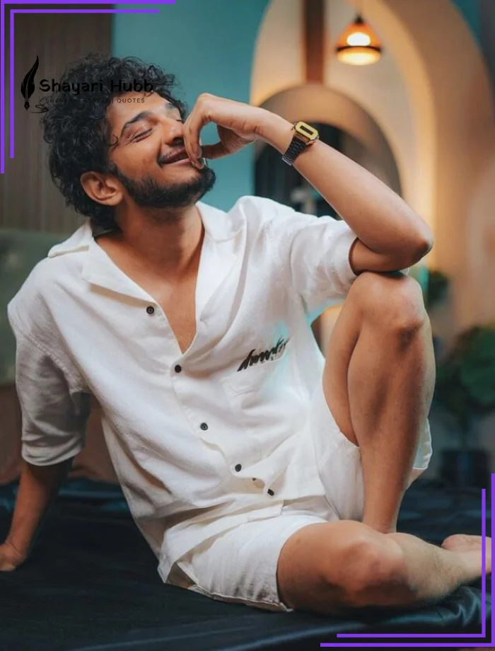 Munawar Faruqui Shayari on Love